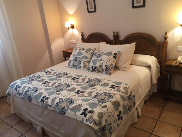 Hotel Patri Huéscar Εξωτερικό φωτογραφία